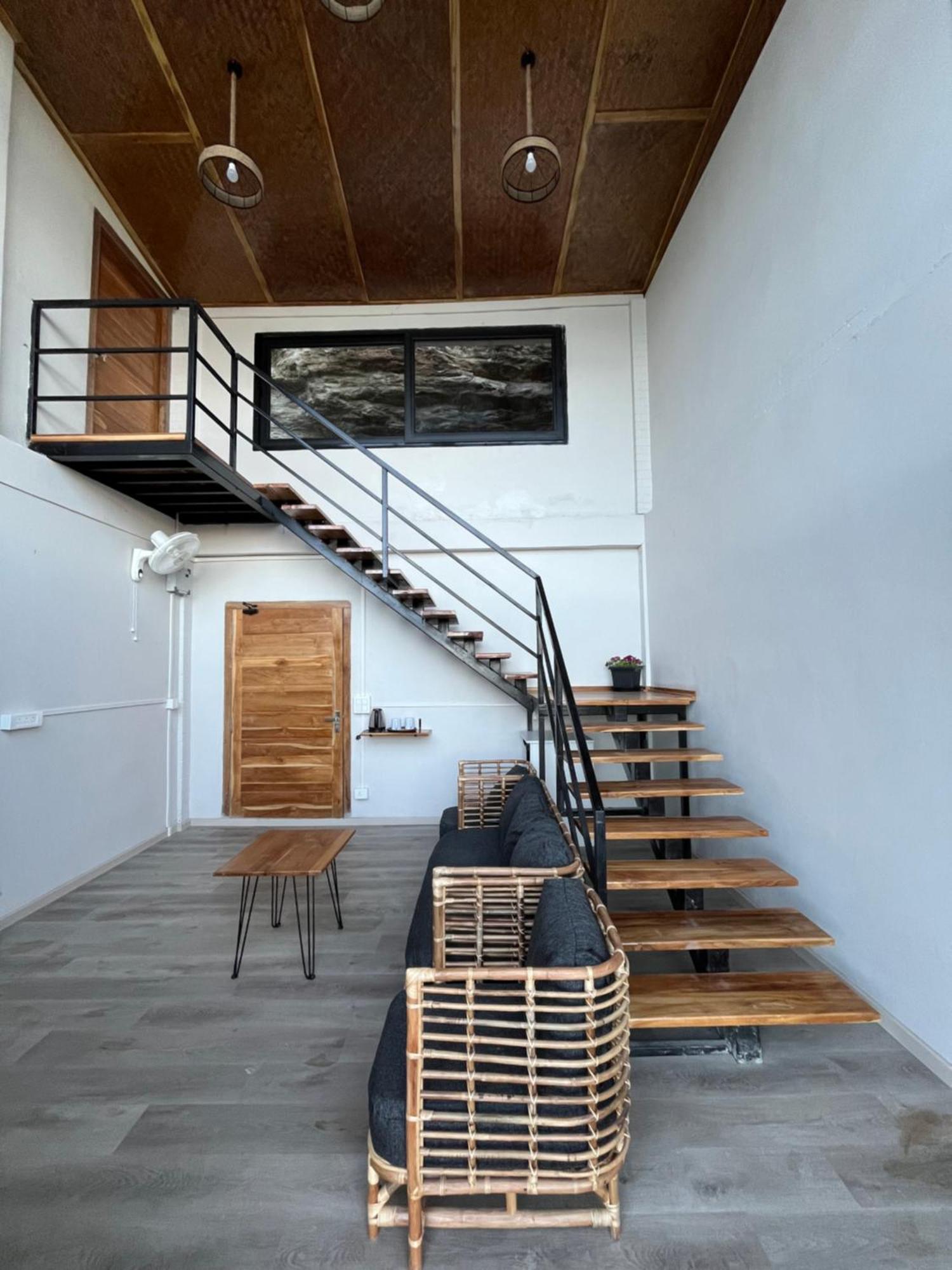 Hotel Cave Hill By Ferns Āīzawl Exteriér fotografie