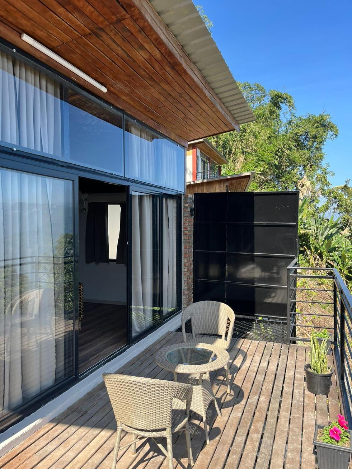 Hotel Cave Hill By Ferns Āīzawl Exteriér fotografie